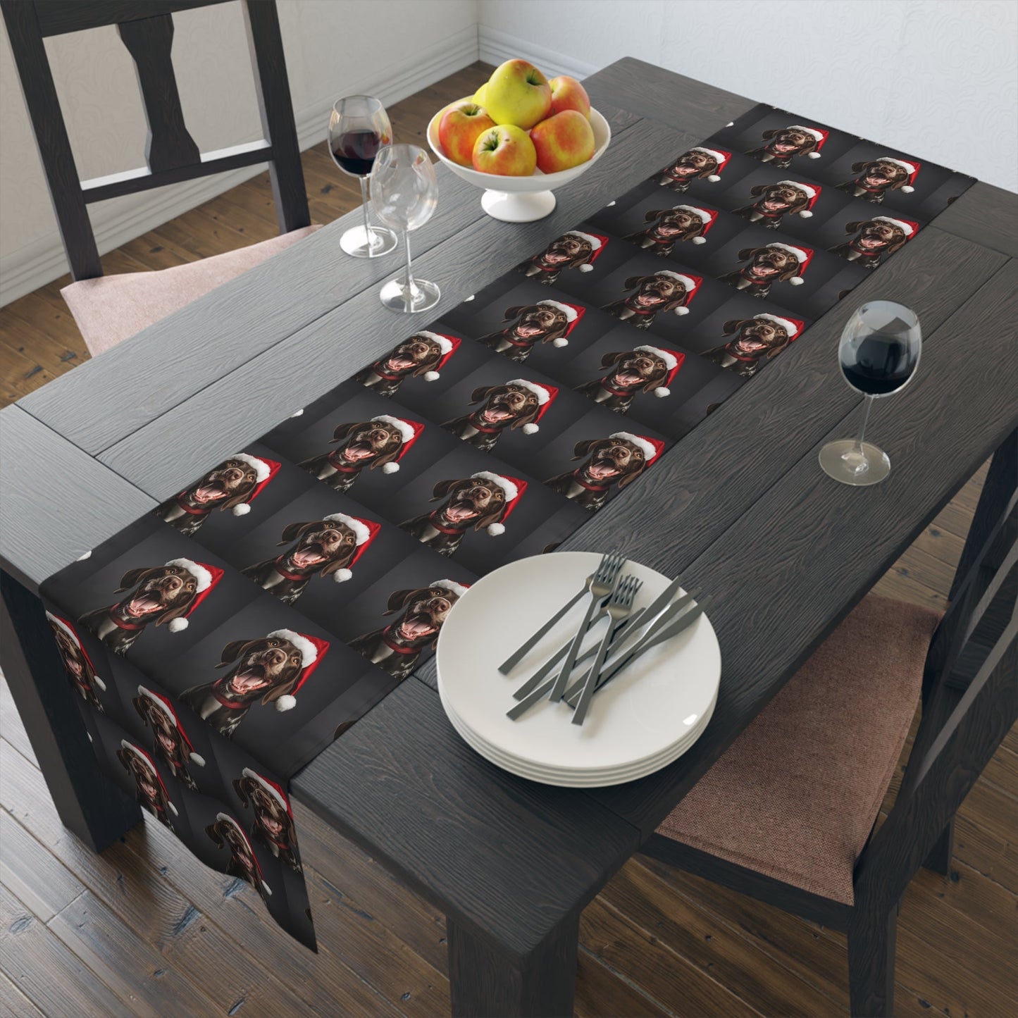 German Shorthaired Pointer GSP Santa Dog Table Runner